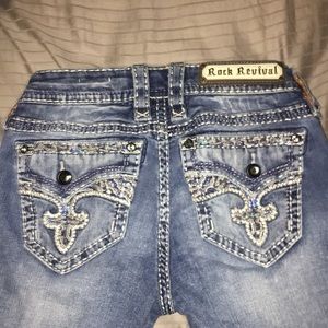 Rock Revival Blue Jeans Size 25